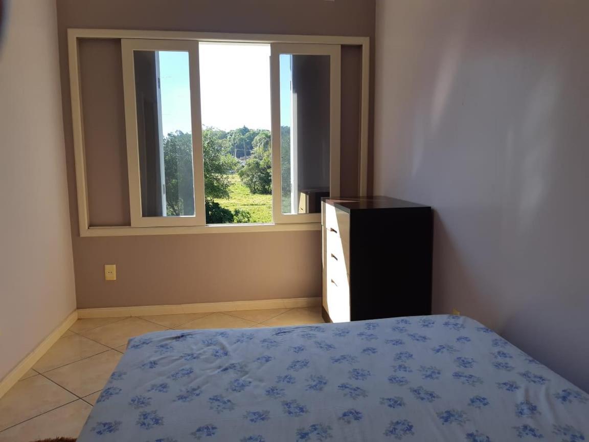 Quartos Em Casa Na Beira Da Lagoa 호텔 라구나 외부 사진